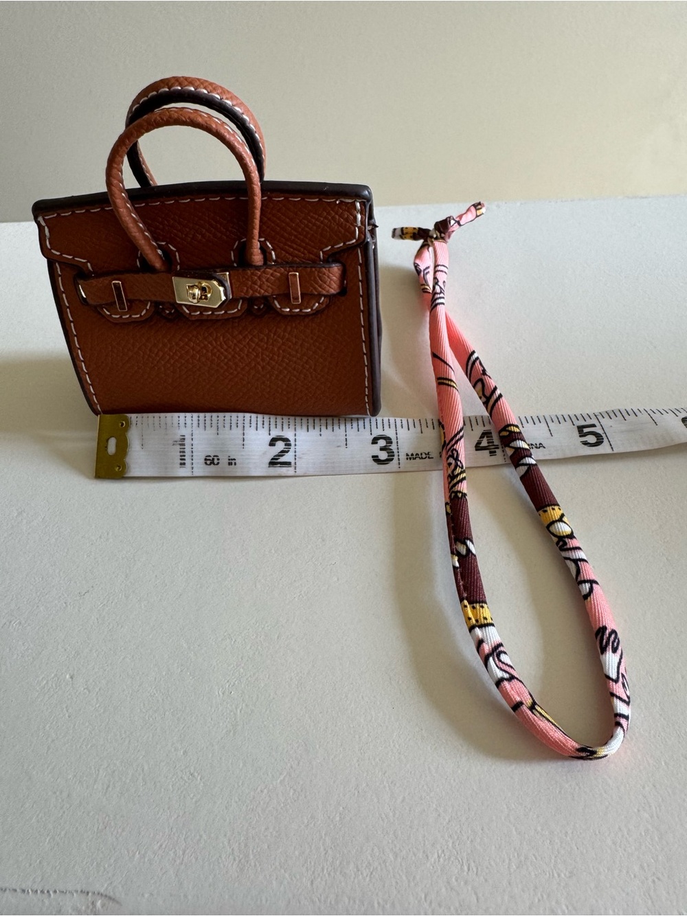 Brown purse charm - Picture 6 of 6